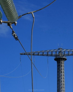 las-torres-de-la-luz-cadiz-euskadiz