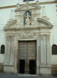 Portada de la Iglesia de San Agustín de Cádiz